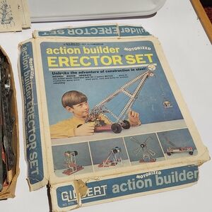 Vintage Gilbert Action Builder Motorized Erector Set